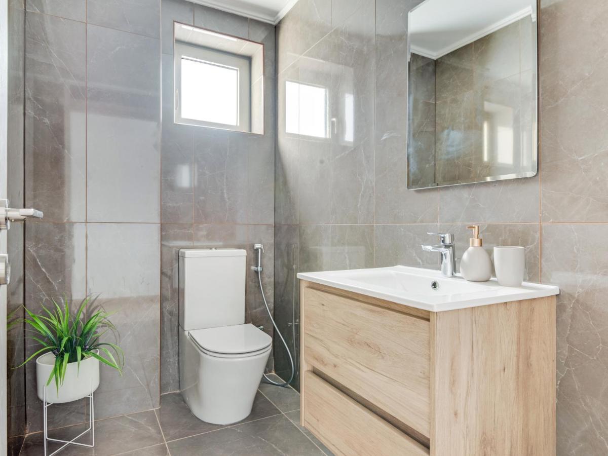 Sanders Evolution Apartment Лимасол Екстериор снимка